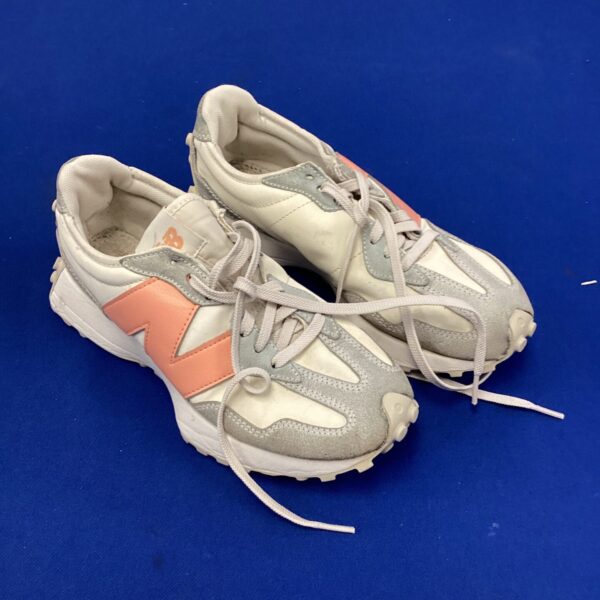 Grey and white New Balance 574 trainers size 6.