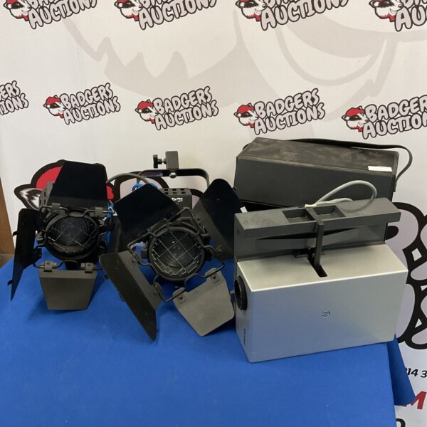 Vintage fresel spotlights and Rollei Lide projector lot for collectors.