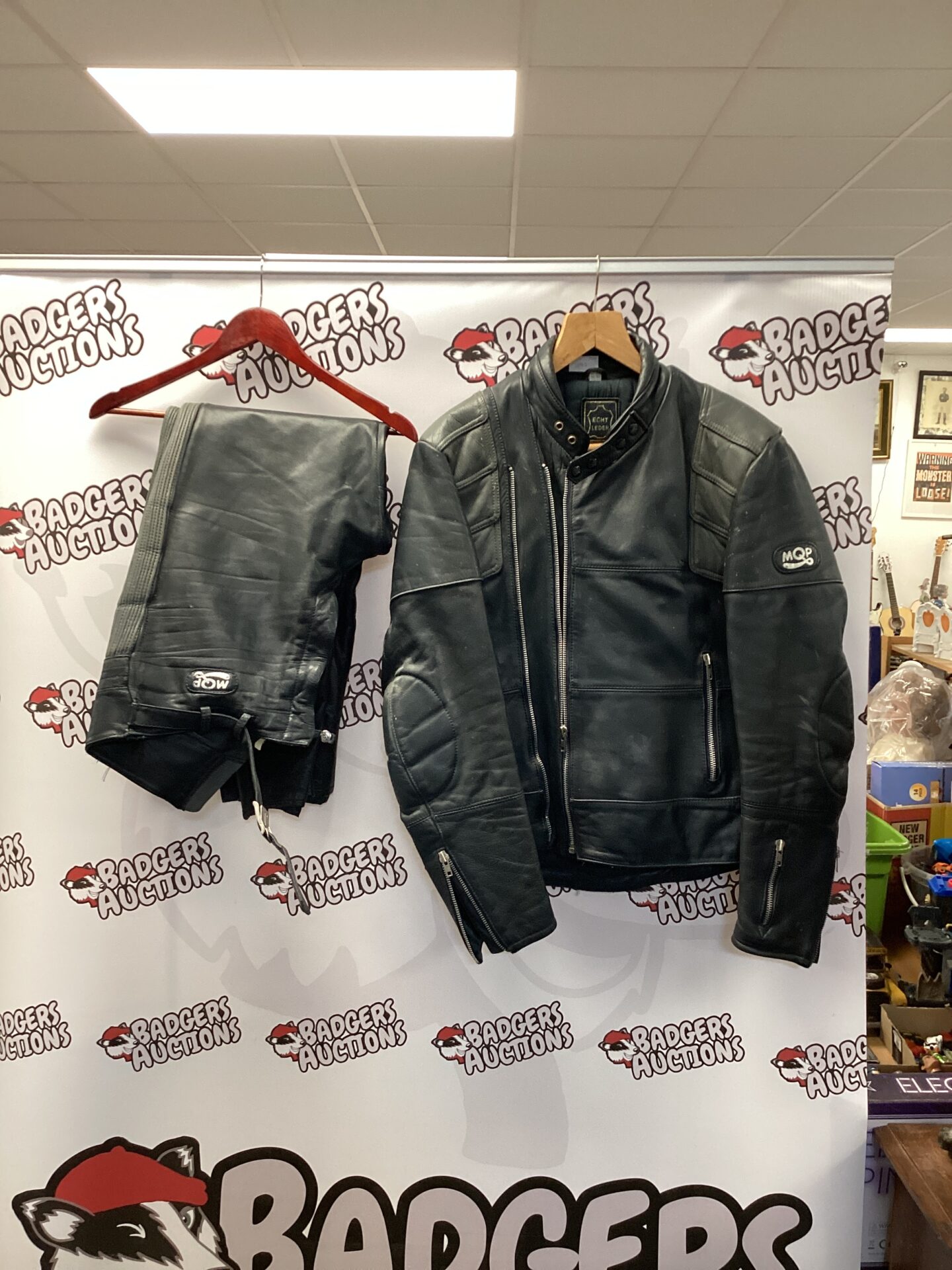 569 Set of MQP motorcycle leathers size 44