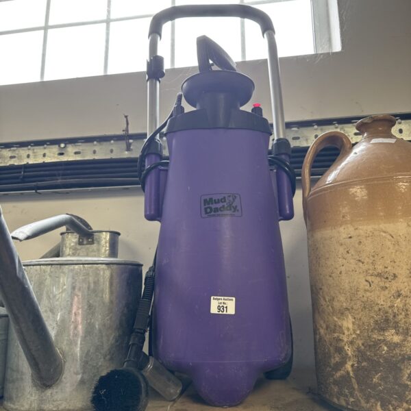 Portable Mud Daddy cleaning system for horse and outdoor gear.
