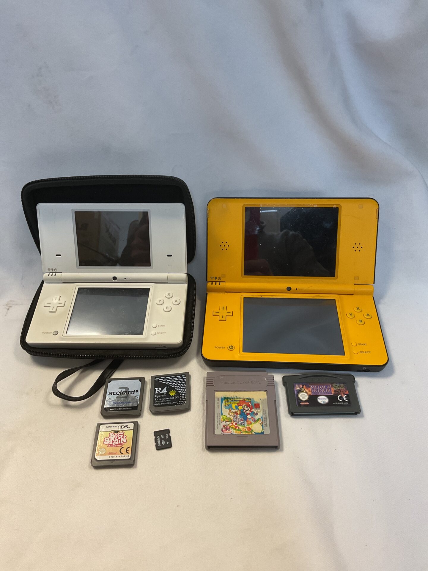 196 Nintendo dsi xl & ds lite consoles & games