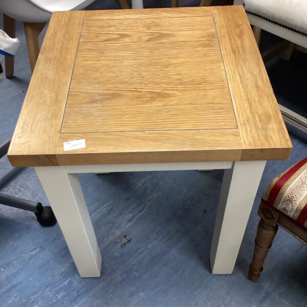 Small oak side table with turned legs, vintage style.