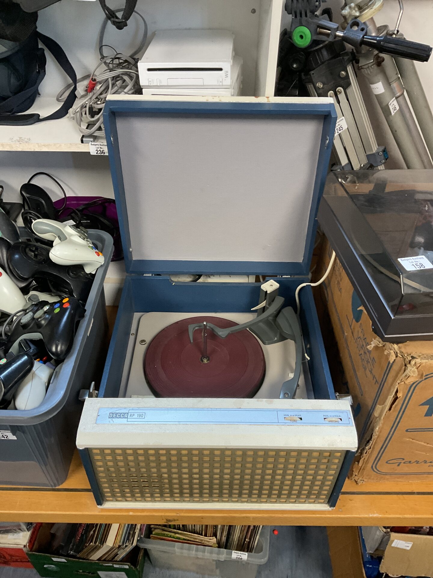 243 Decca rp 190 record player turntable