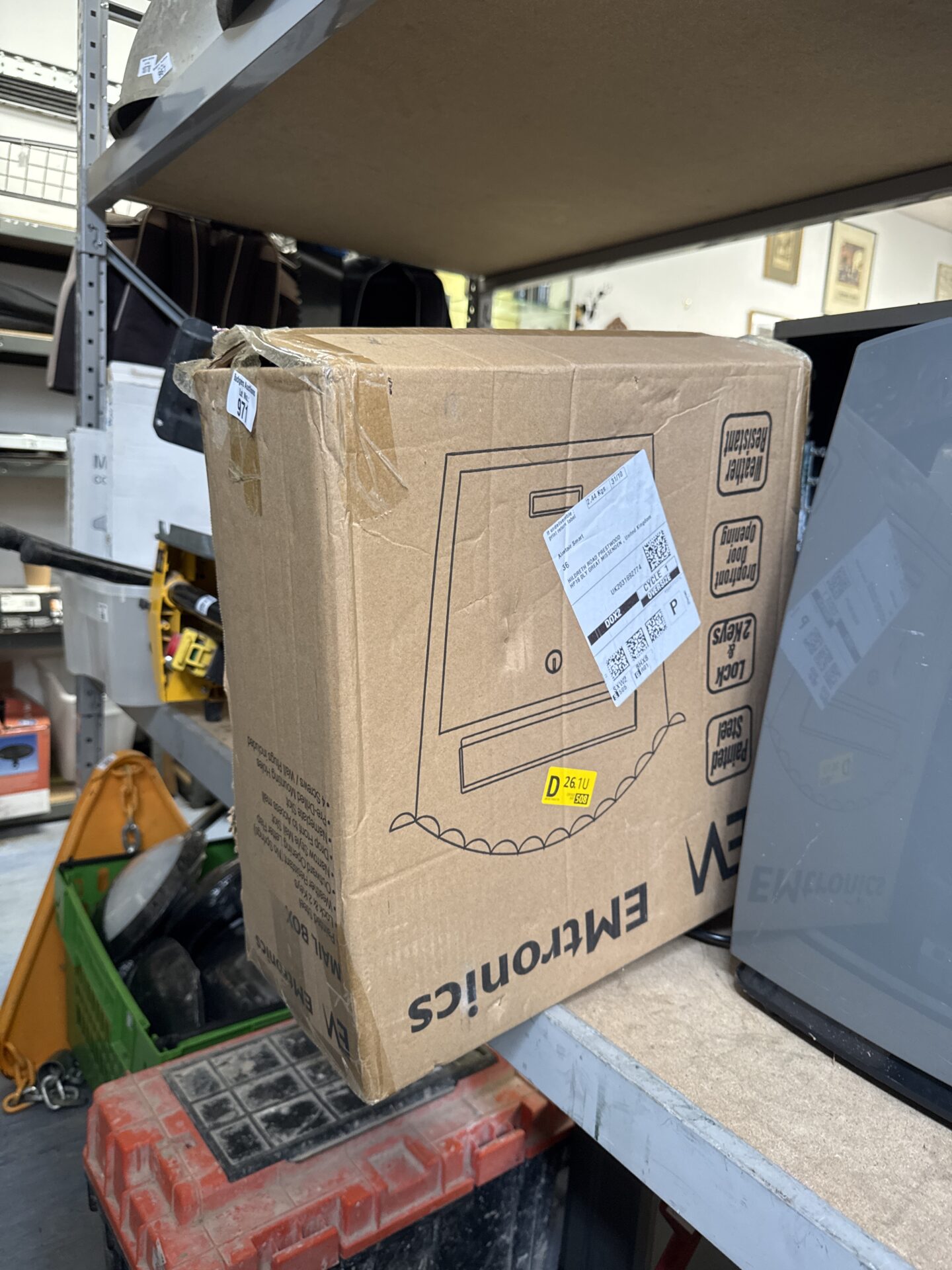 971 Emtronics mail box – appears new