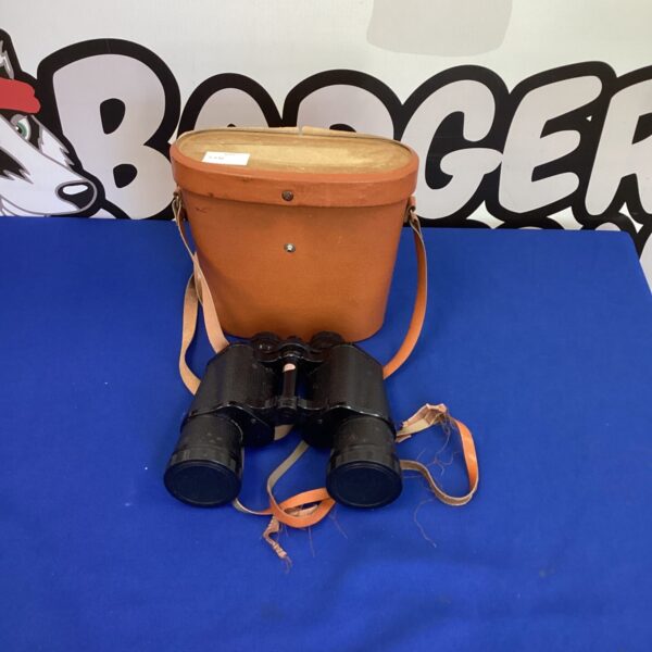 Vintage Zenith 10x50 binoculars with leather case.