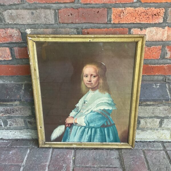 Antique oil painting of a Georgian princess in a gilt frame.