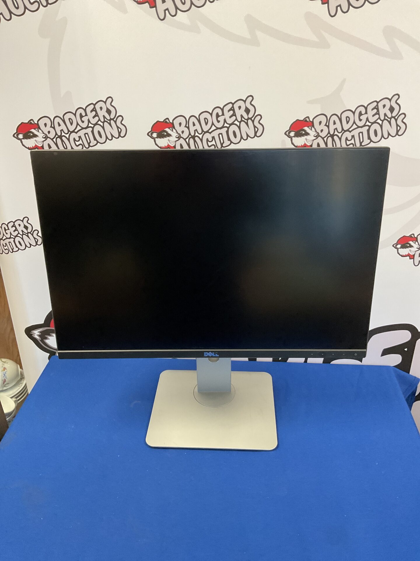 100 Dell u2415 lcd hdmi computer monitor