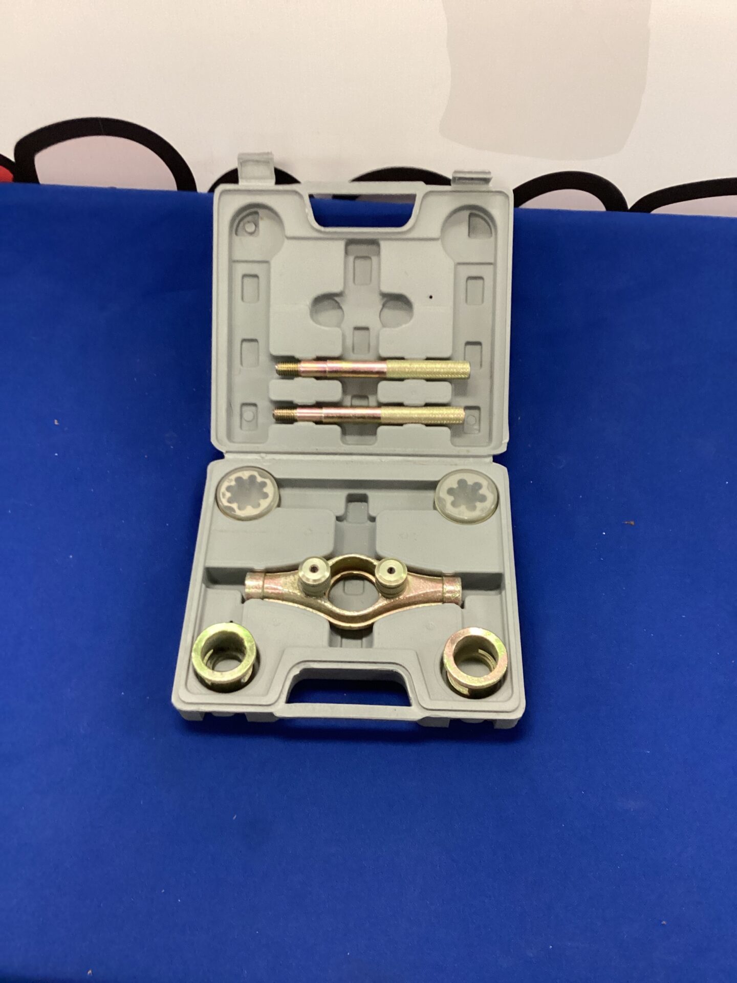 949 Tap and Die Set