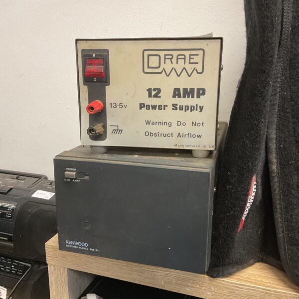 Vintage Kenwood PS-31 and DRAE 12 amp power supply unit.
