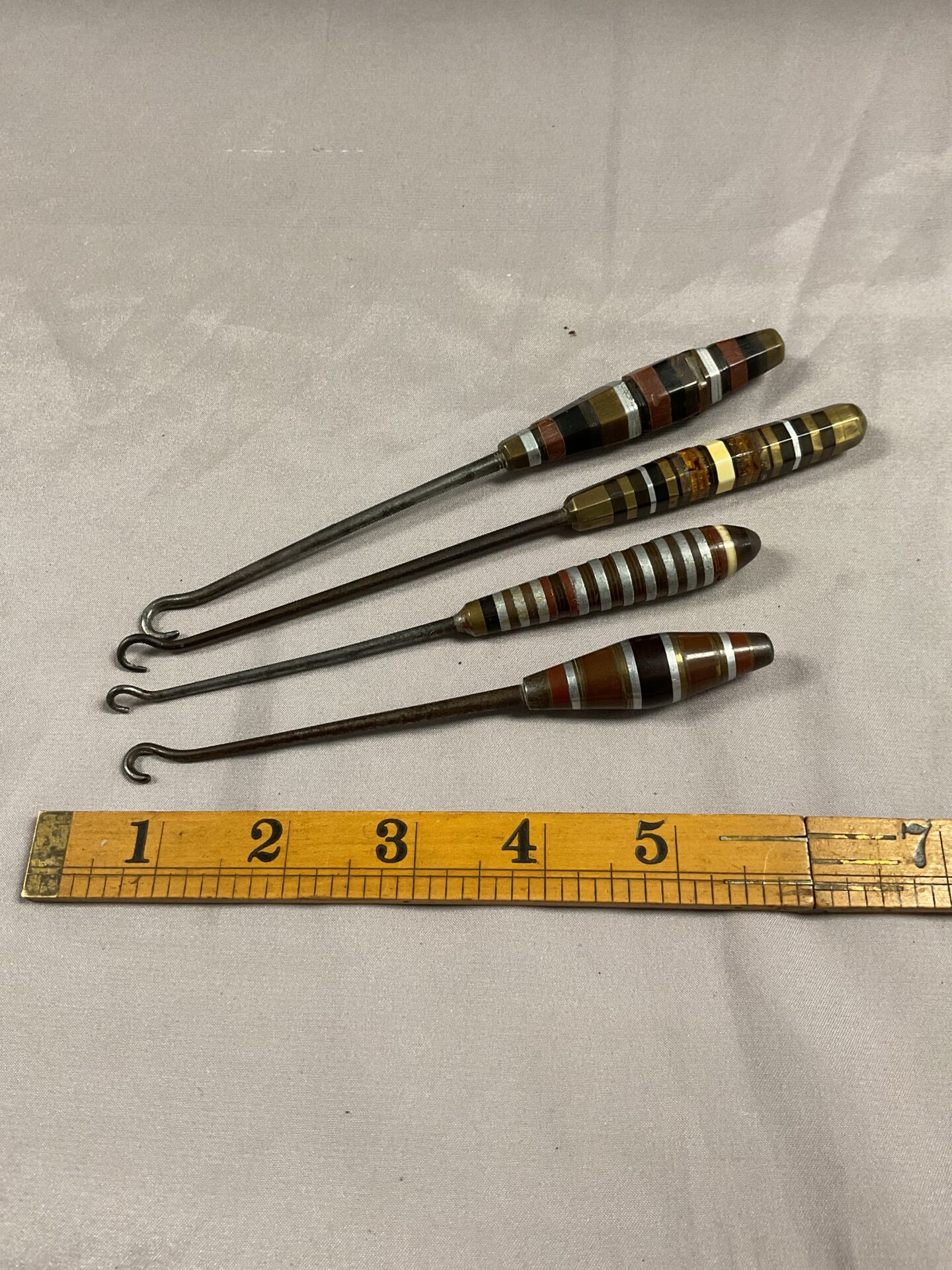 776 Four Trench art Bootlace hooks