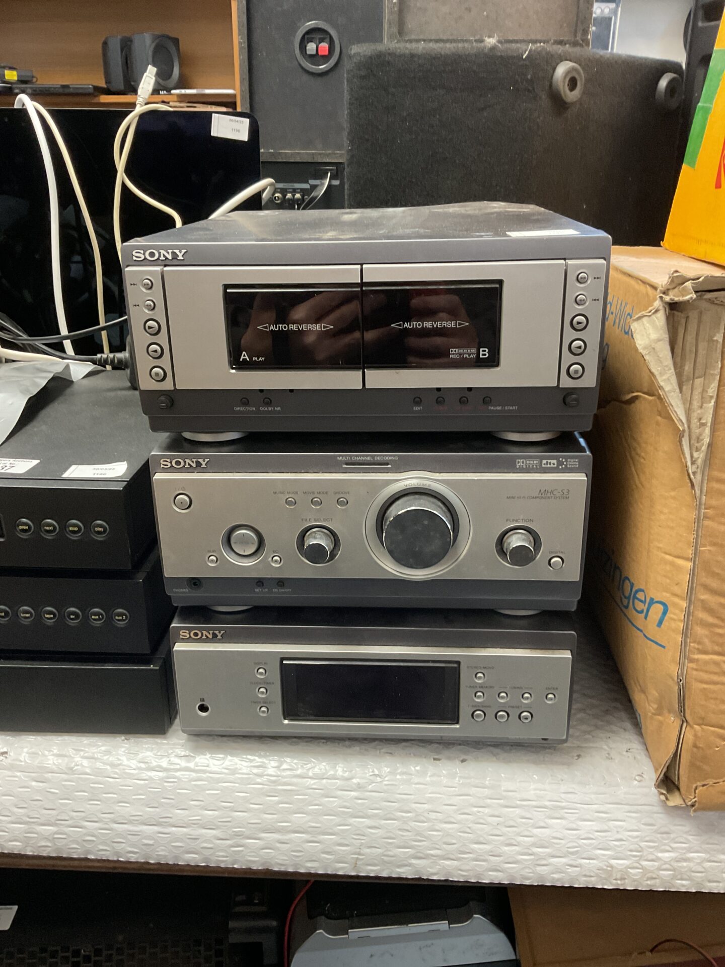139 Sony mgc-s3 hifi system
