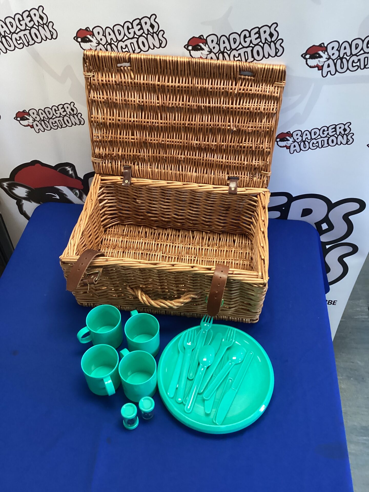 344 Wicker Picnic Basket with Contents