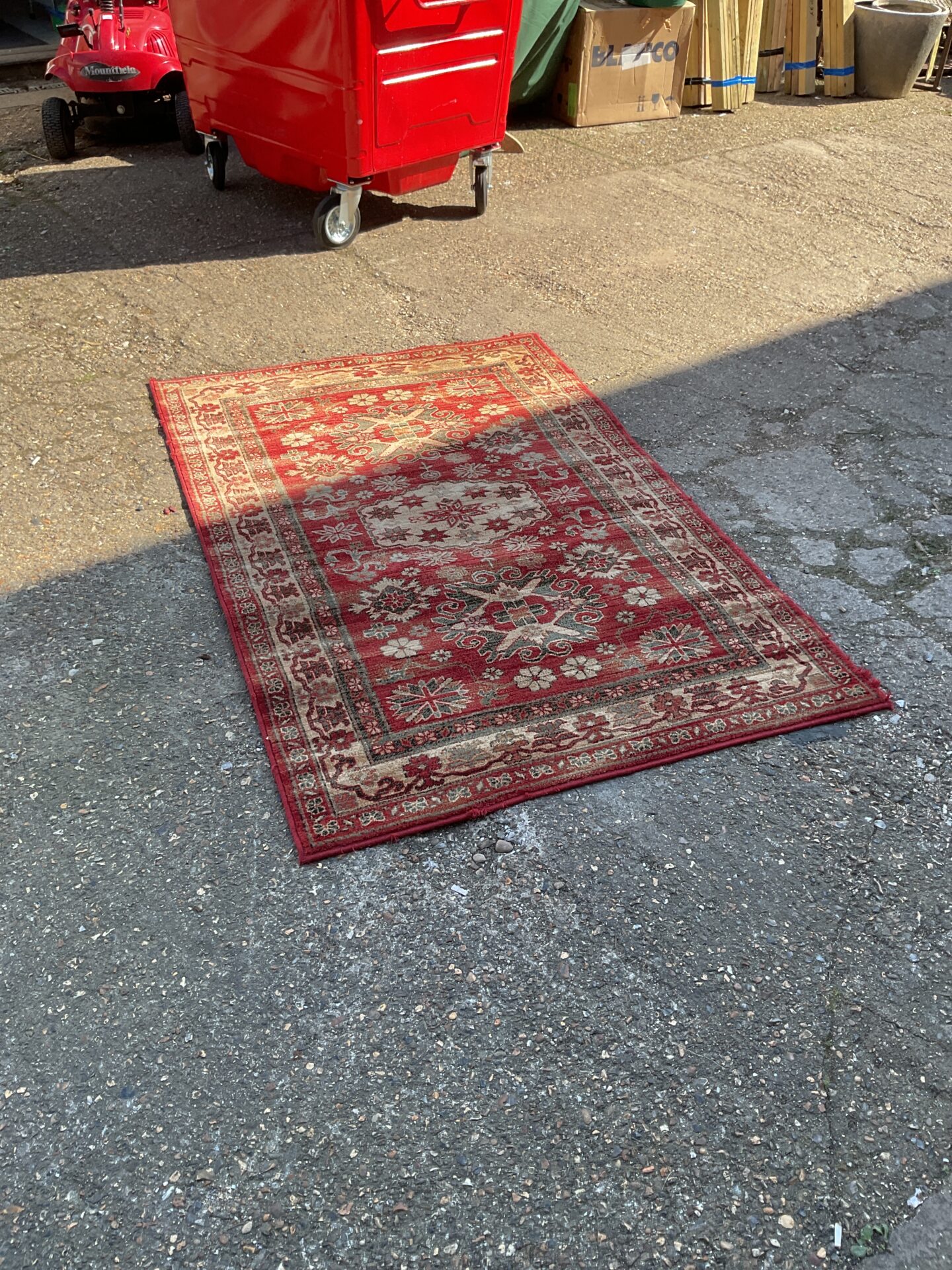 542 Gooch 100% new Zealand wool 120×180 woburn style rug