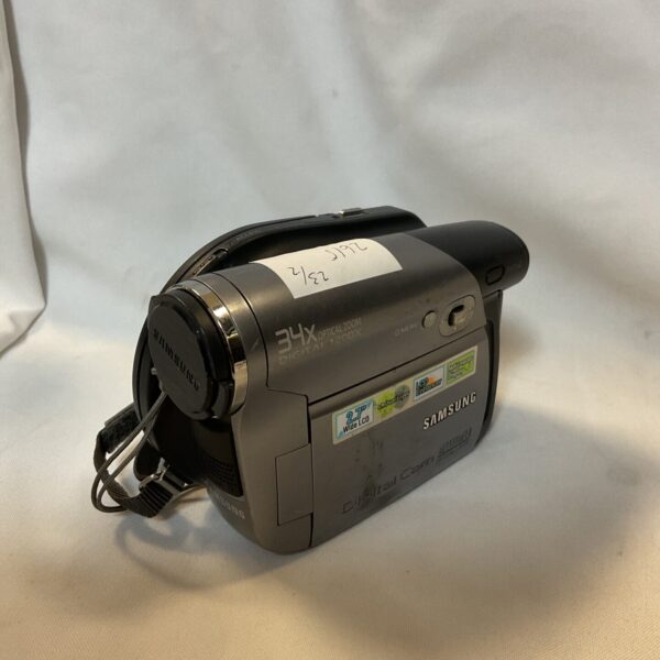 Samsung VP-DC172W DVD camcorder in used condition.