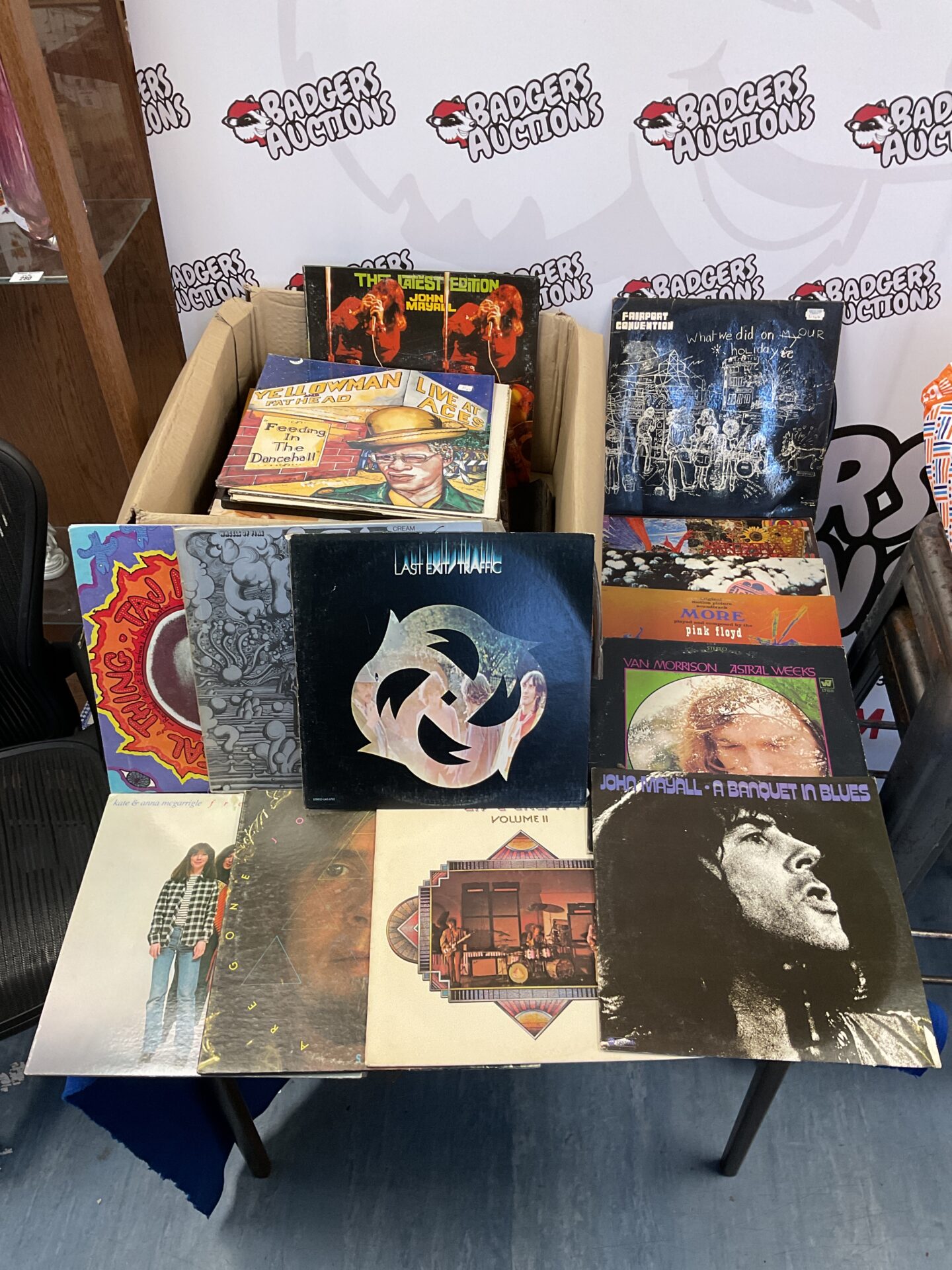 251 Collection of 12” vinyl records including pink floyd & cream