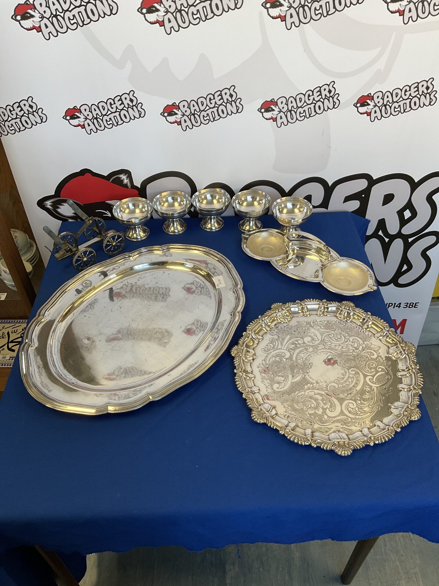 032 Selection of silver plate items including large serving tray