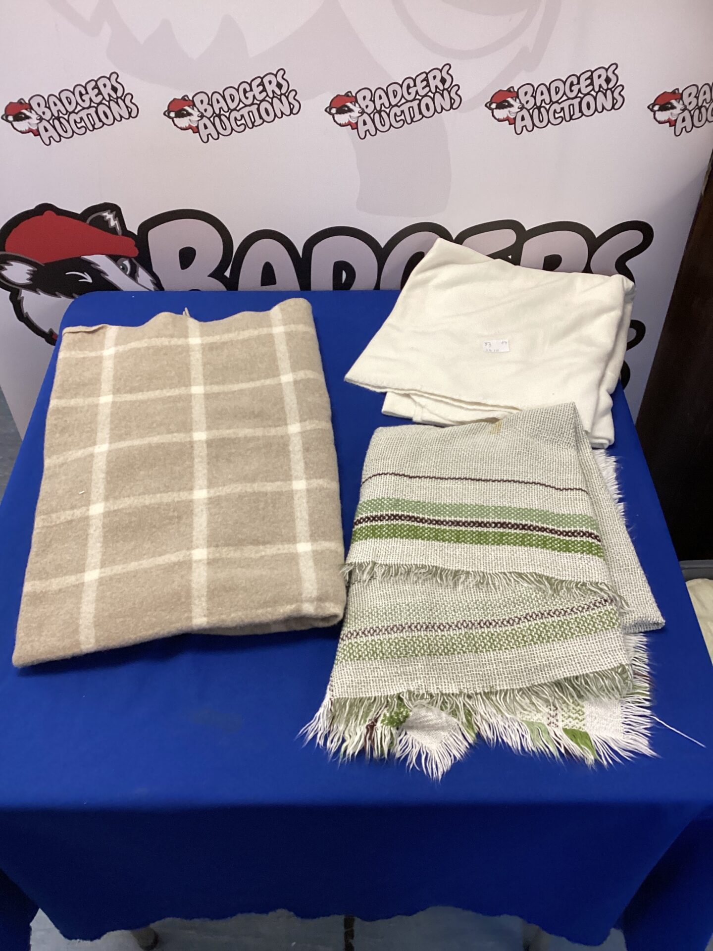 581 Three blankets