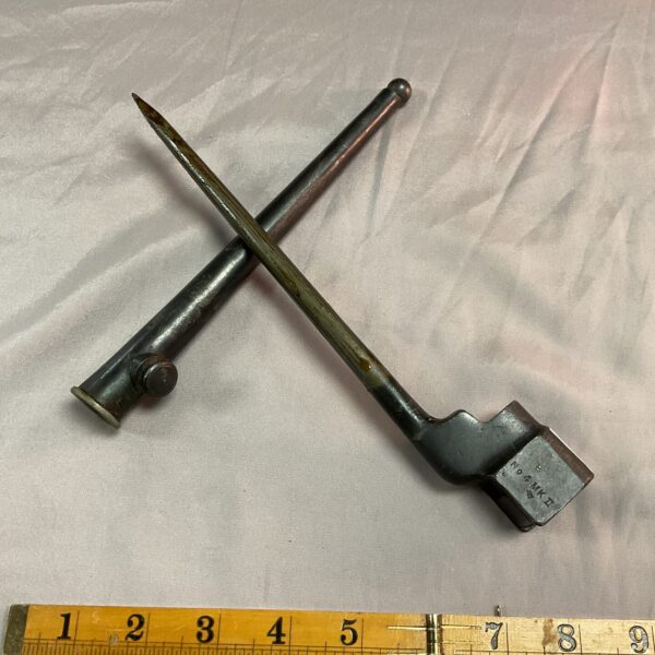 Vintage Enfield No4 Mk II bayonet with wooden grip.