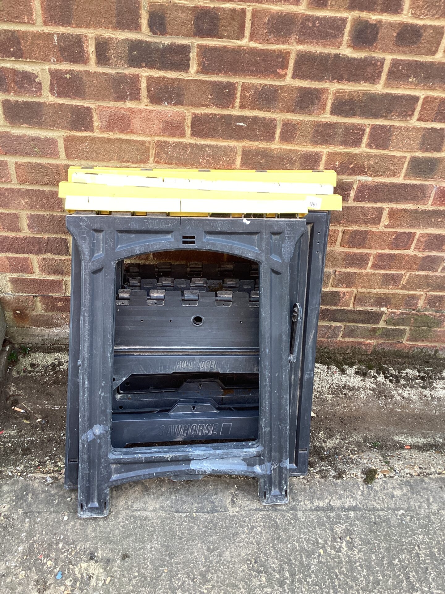 1261 Four sets of trestles