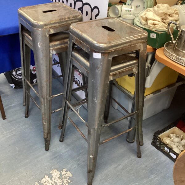 Lot of six vintage metal bar stools with industrial design.