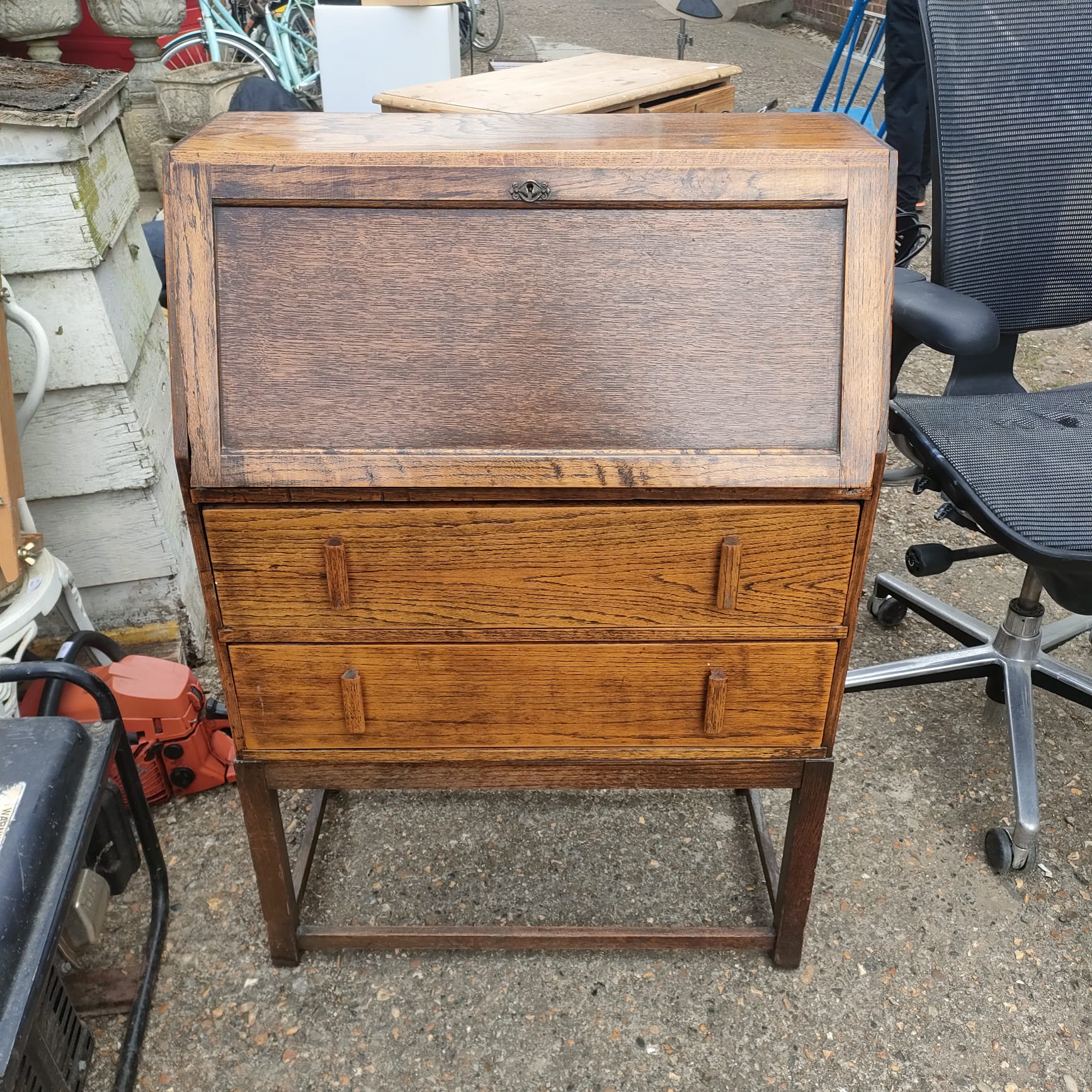 549 small ladies writing bureau