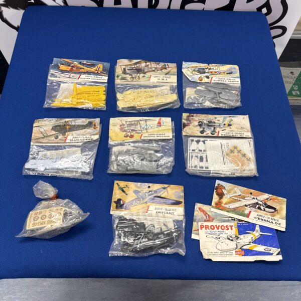 Vintage Airfix 1/72 scale model kits lot with manuals.