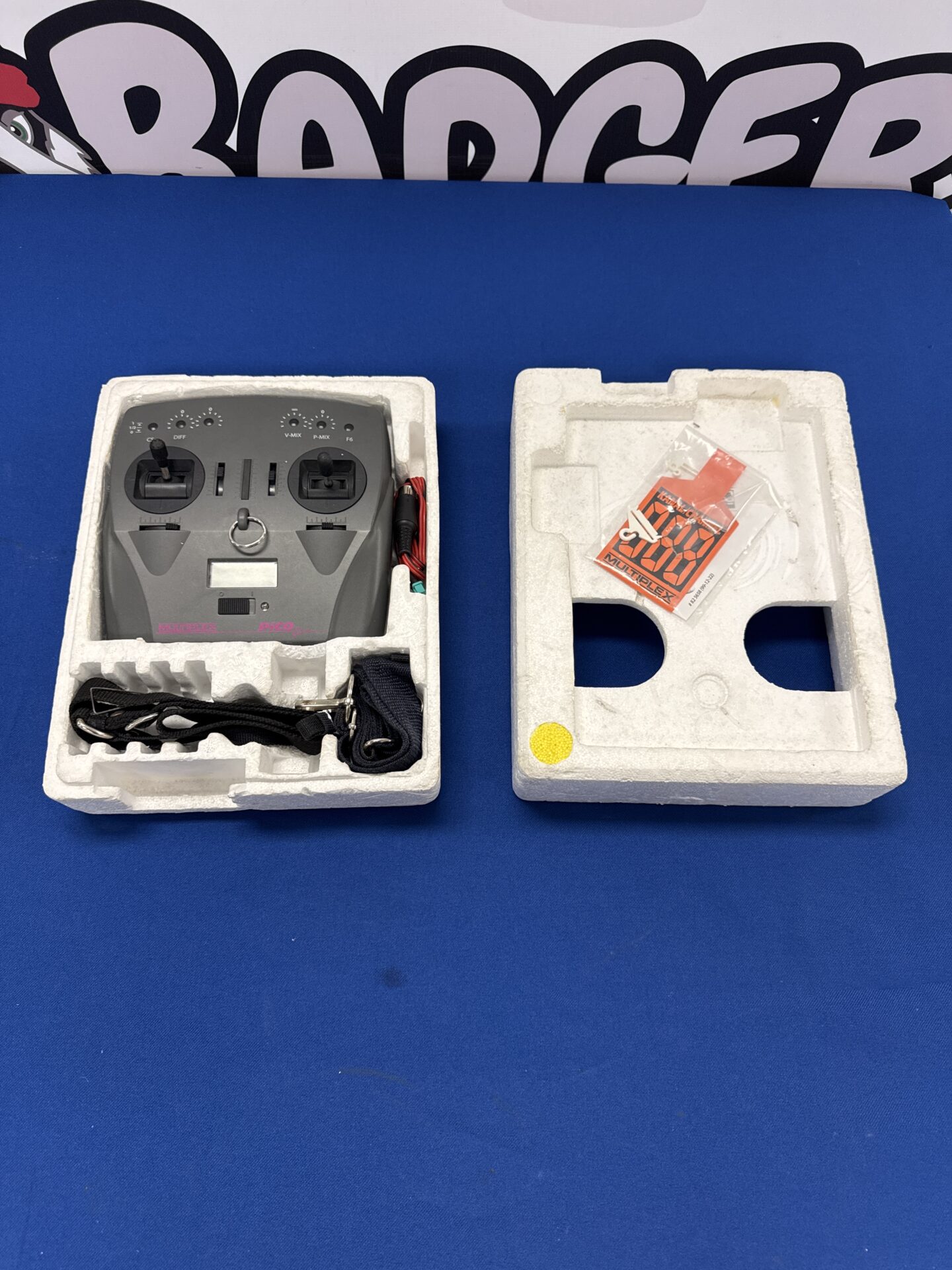 369 Multiplex pico line rc control handset – appears to be missing antenna