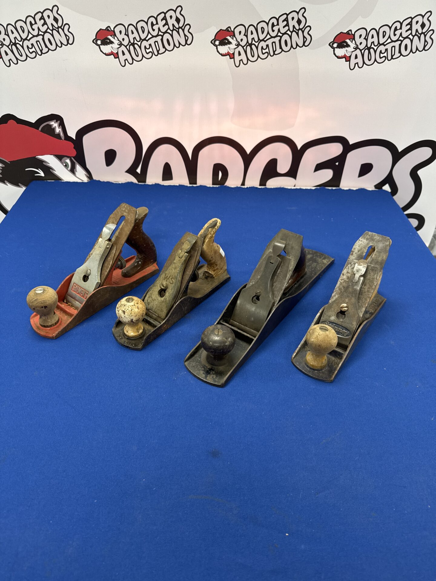 892 Four vintage wood planes inc spinney, salmens & others
