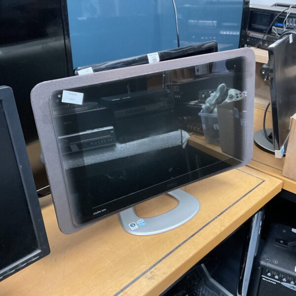 Vintage Dell Studio One all-in-one computer for parts or restoration.