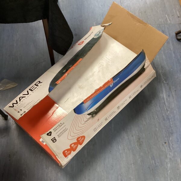 Waver vibration plate exercise machine in used condition.