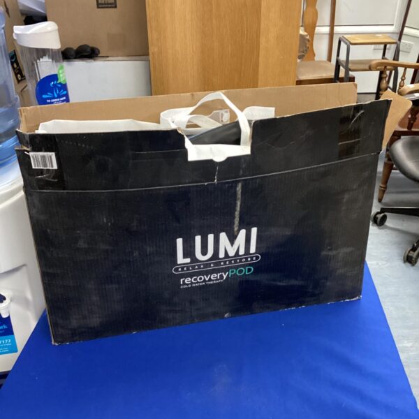 Lumi Recovery Pod for cold water therapy and fitness recovery.