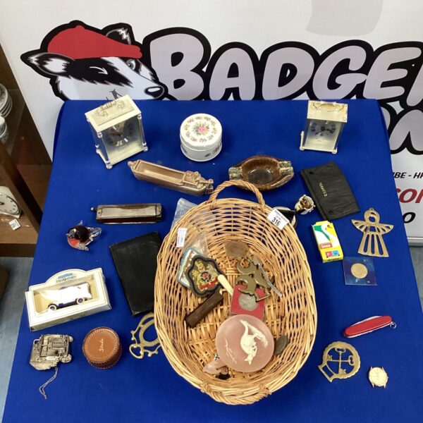 Mixed lot of vintage collectibles including two carriage clocks.