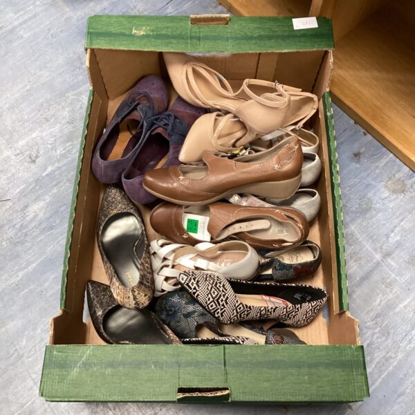 Assorted ladies shoes from Clarks, M&S and Office in a box.