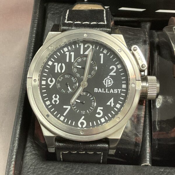 Close-up of the Ballast quartz wristwatch with black leather strap.