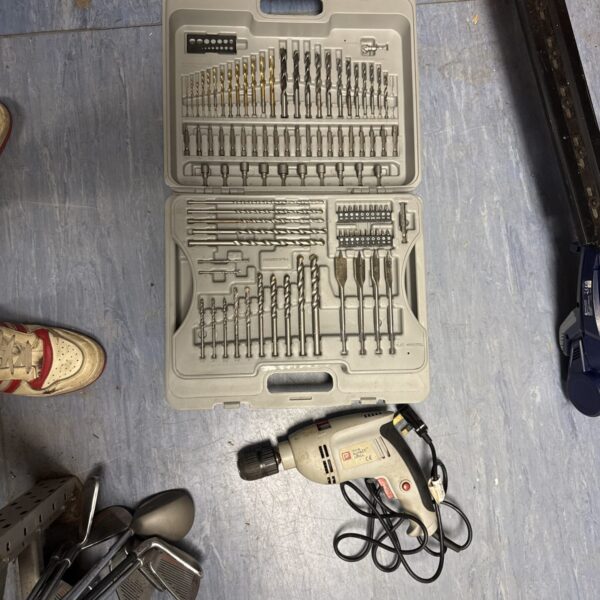 Performance Pro impact drill set with drill bits in case.