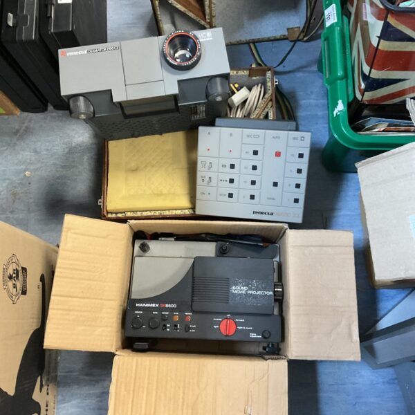 Vintage Reflecta Diamator 1500 CE projector in original condition.