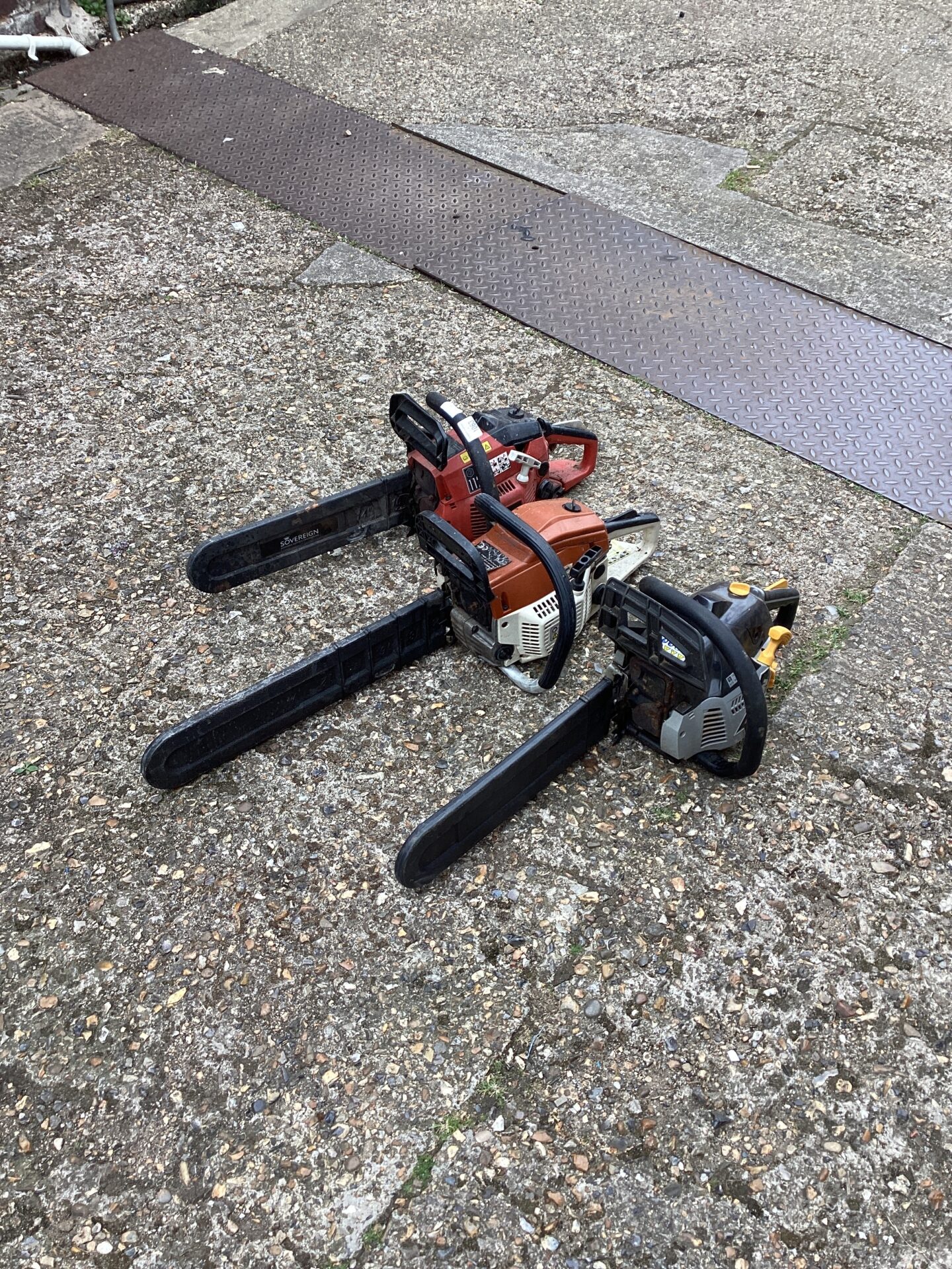 1063 Three petrol chainsaws sold as seen