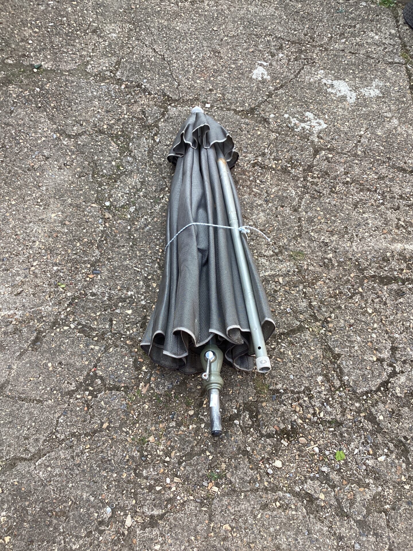 1082 Garden Winding Parasol