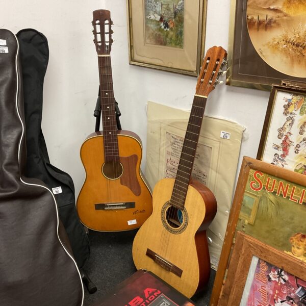 Vintage acoustic guitar lot featuring Bm classic and florida guitars.