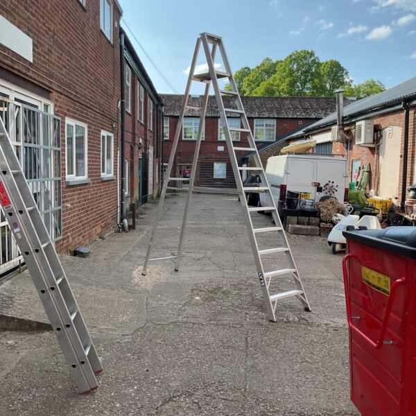 Used Lyte 2.9m aluminium step ladder for DIY and garden work.