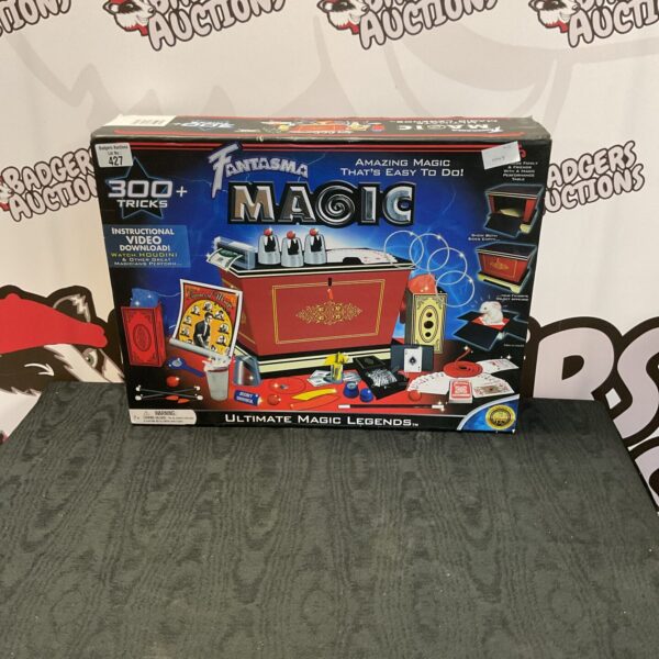 Fantasma Magic Legends game box, vintage magic set for collectors.