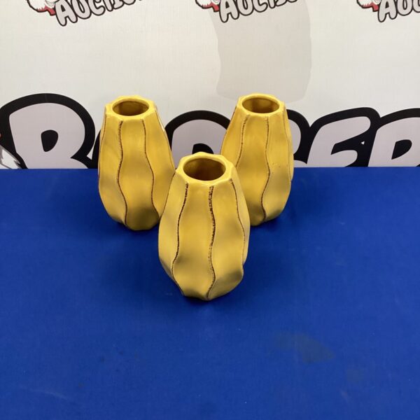 Lot of three vintage Boltze ceramic vases for collectors.
