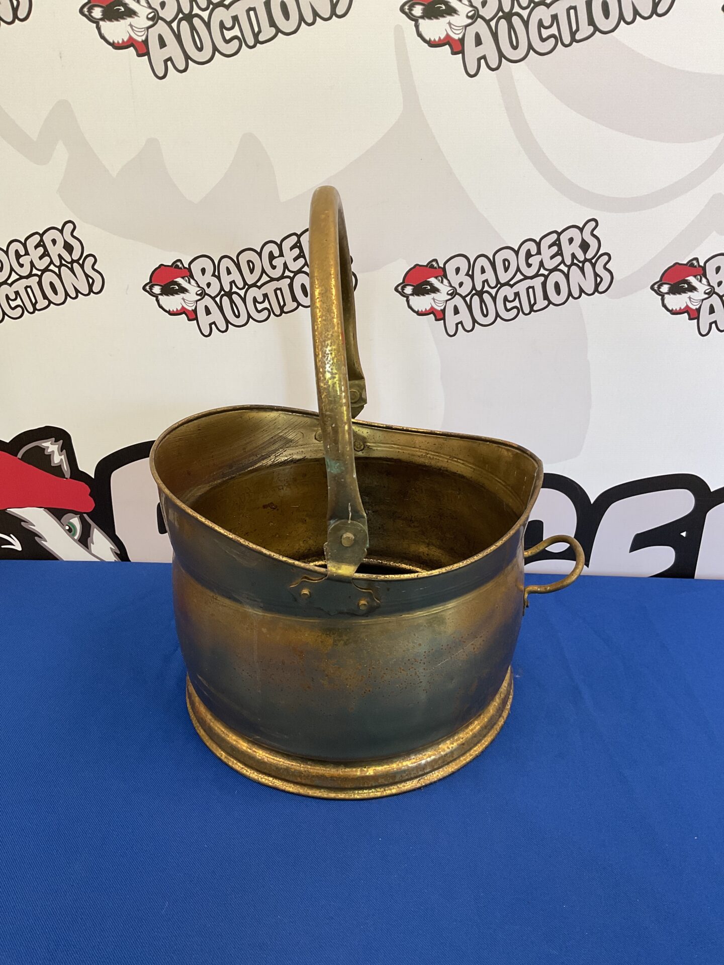 026 Vintage brass coal scuttle