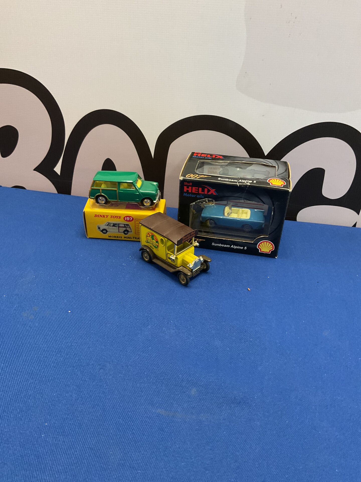 384 Three diecast models inc days gone, dinky and shell helix