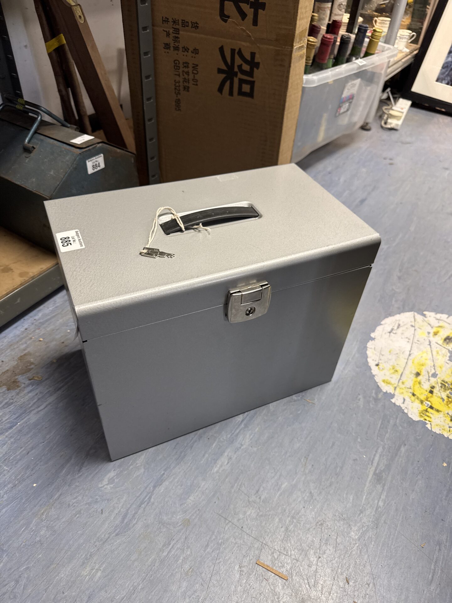 880 Metal documents box with key