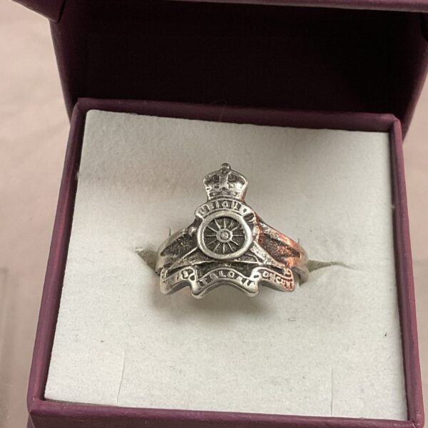 Vintage silver Royal Artillery sweetheart ring from WW2.