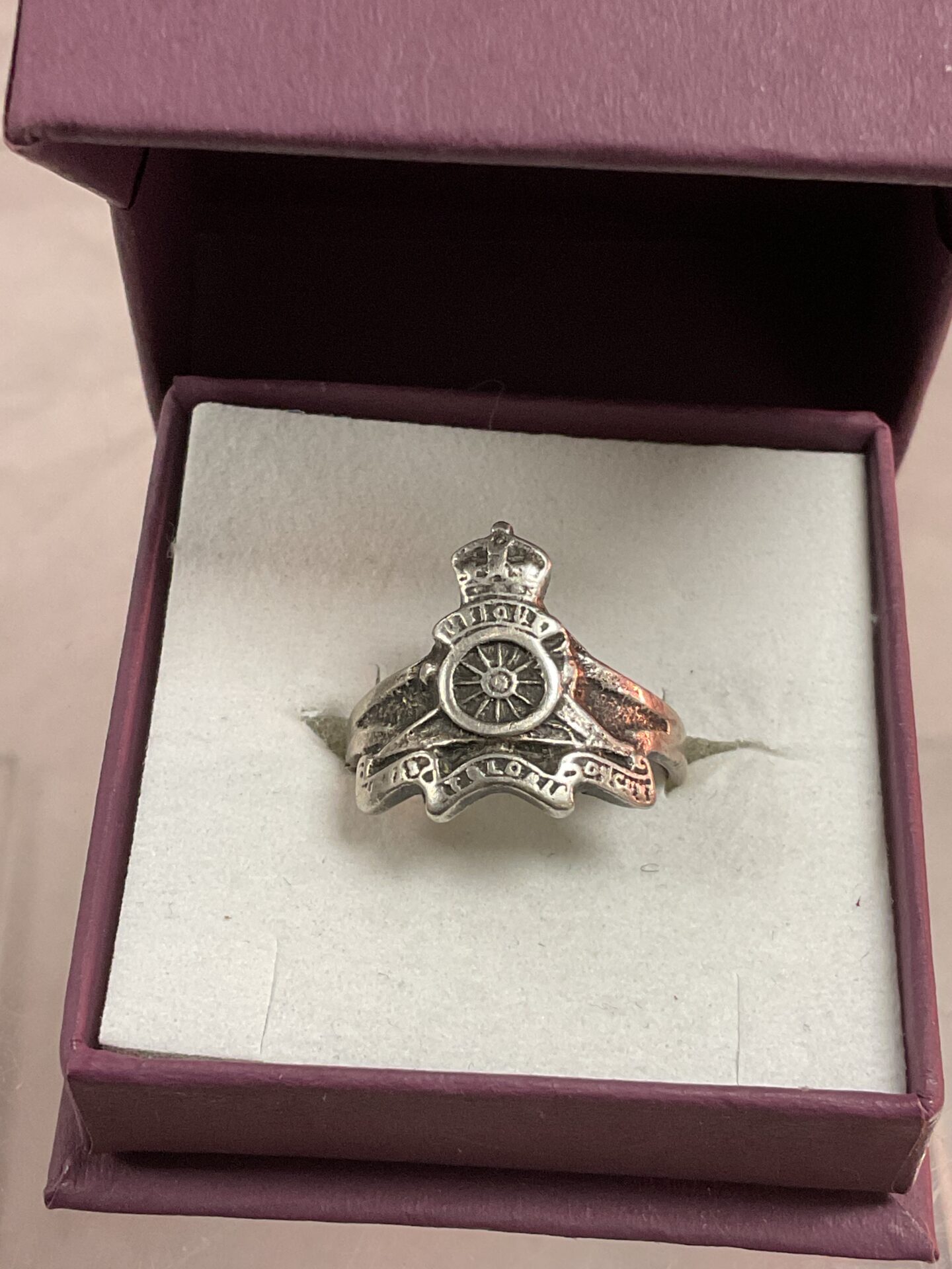 888 WW2 Silver Royal Artillery Sweatheart Ring Size N