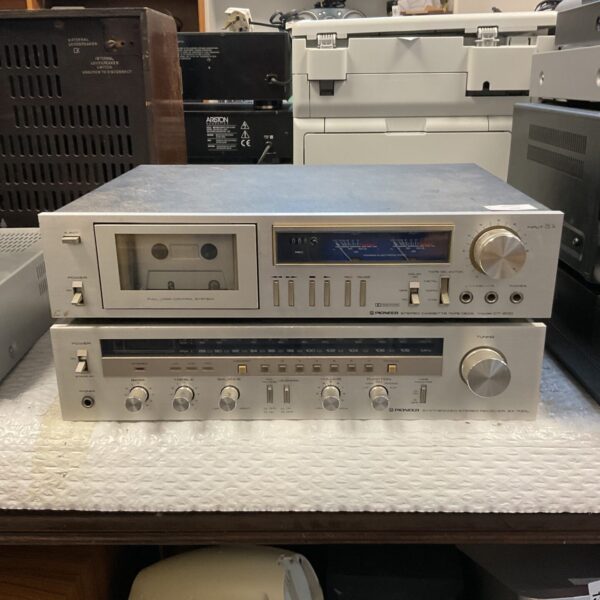Vintage Pioneer CT-200 cassette deck and SX-700L stereo receiver.