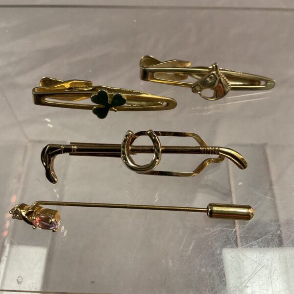 Vintage horse tie clips and stick pin lot for collectors.