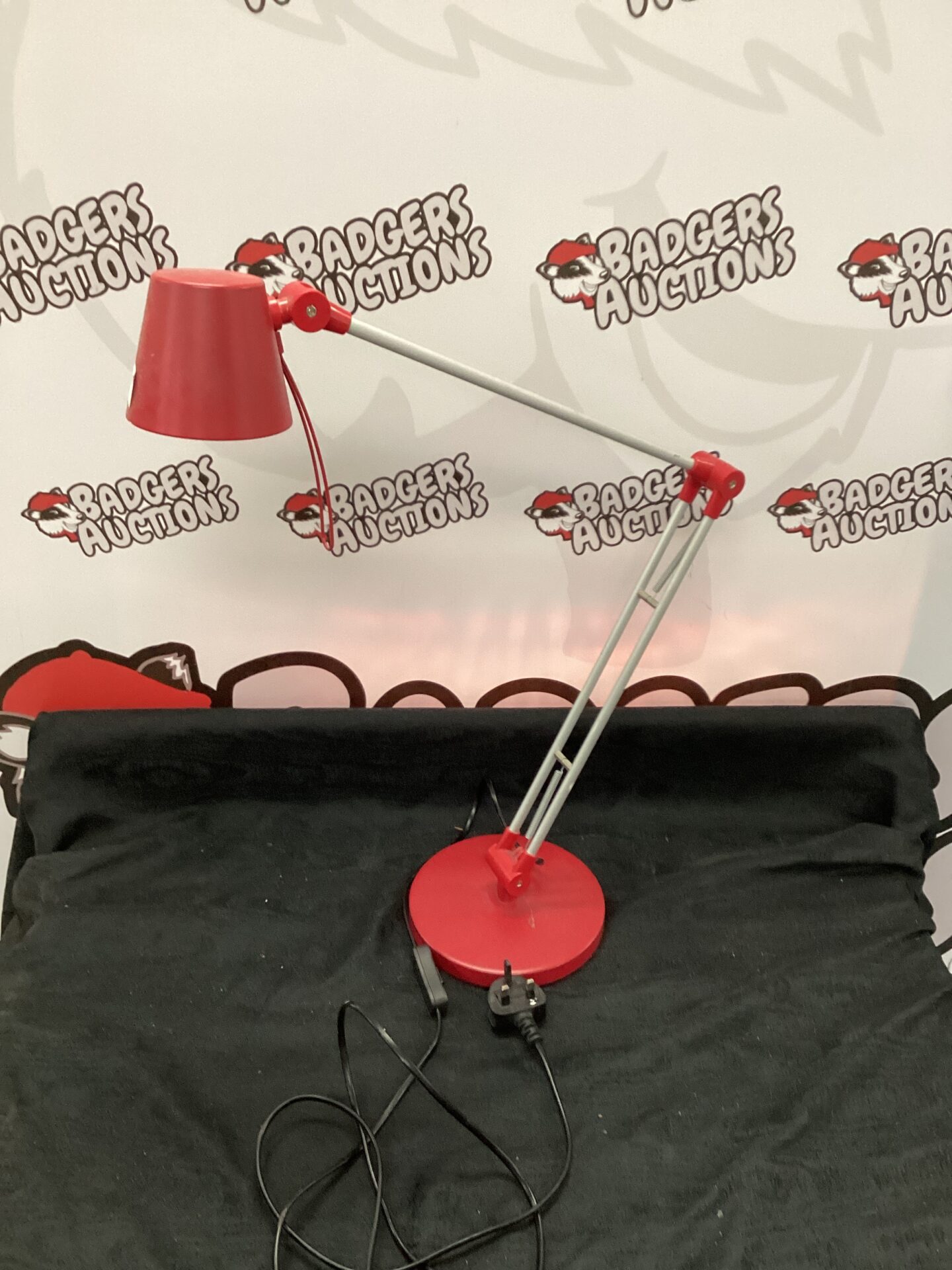 536 Flexible Red Reading Lamp